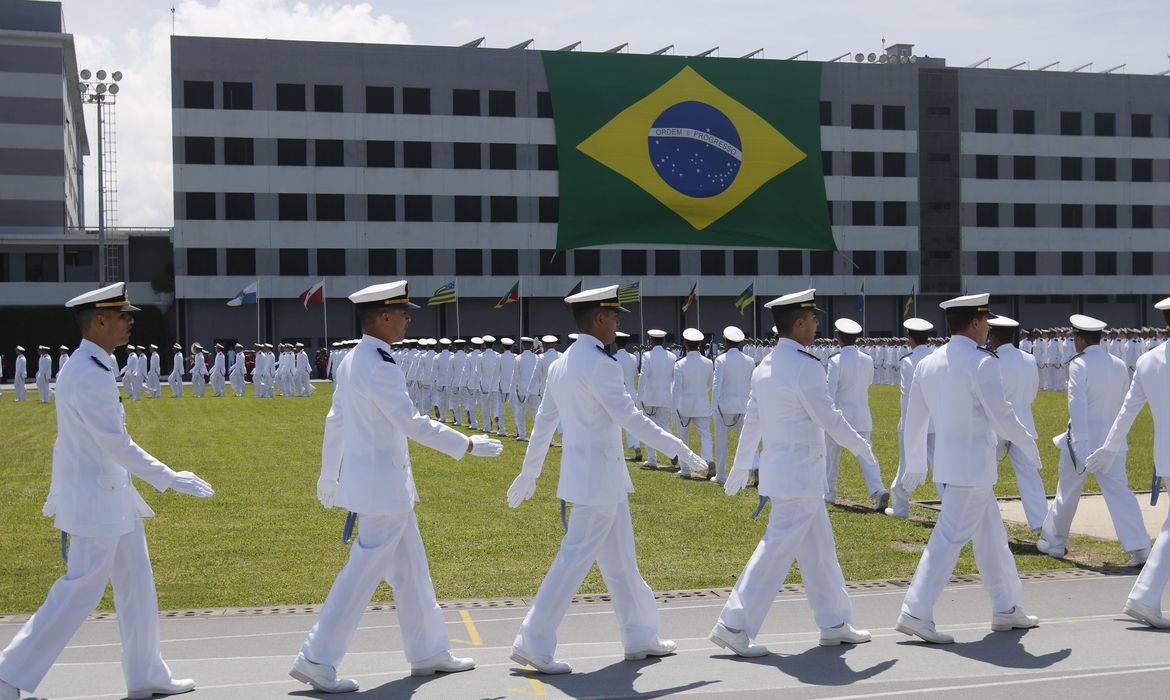 Marinha Inicia Hoje Processo Seletivo Para Oficiais Tempor Rios