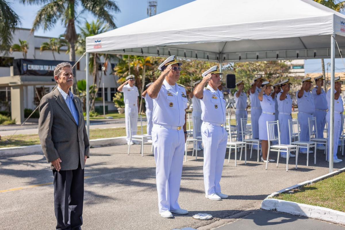 Homenagem Da For A Aeronaval Mem Ria E Honra Aos Her Is Da Avia O Naval