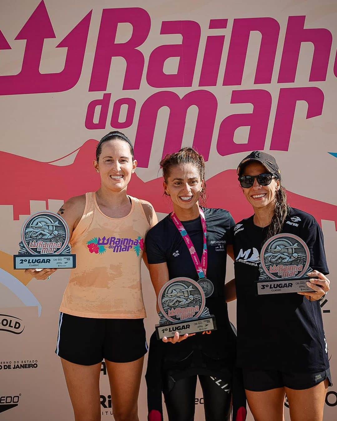 Sargento Da Marinha Conquista O Circuito Rei Rainha Do Mar Em Copacabana