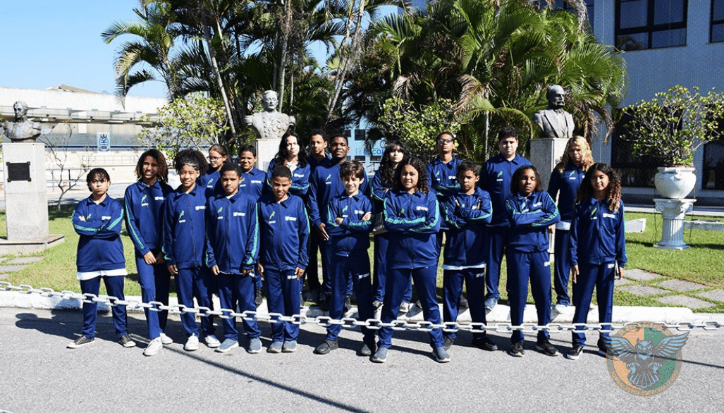 Jovens do PROFESP conhecem Planetário Histórico da Escola Naval